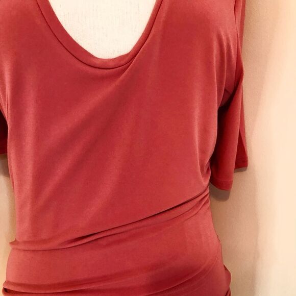 Rusty peach and orange top Nordstrom’s - Picture 4 of 4